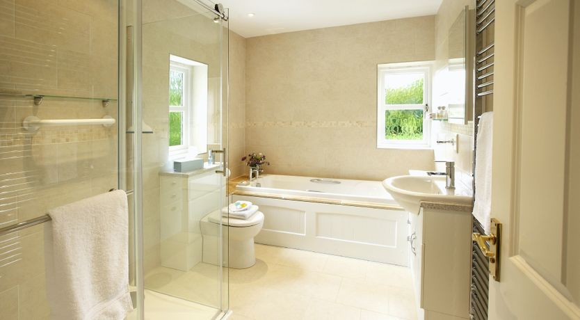 Photo of Cotswold Court