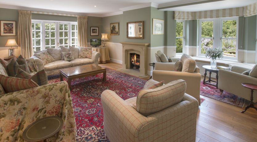 Photo of Cotswold Court