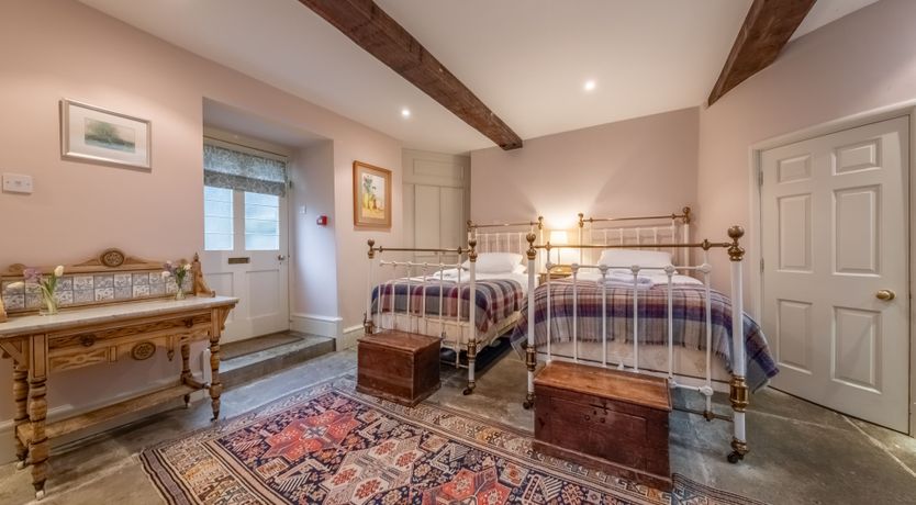 Photo of To the Tower