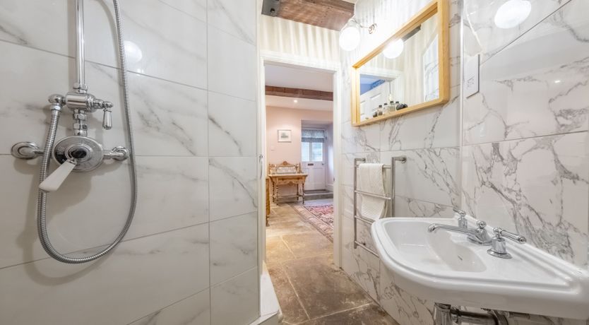 Photo of To the Tower