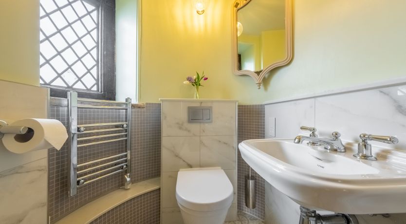 Photo of To the Tower