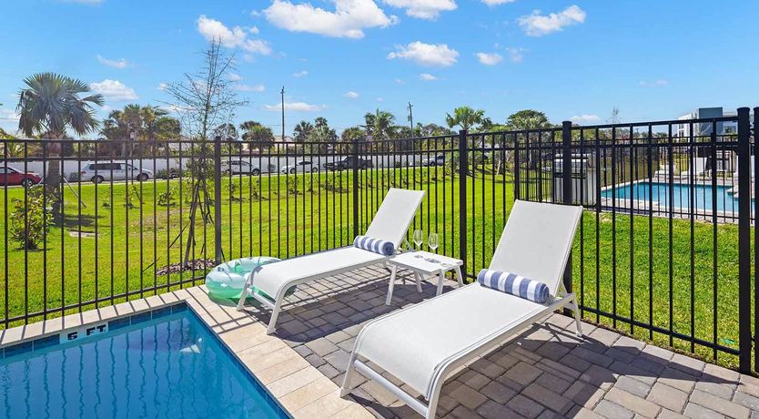 Photo of Sunshine & Sunshine