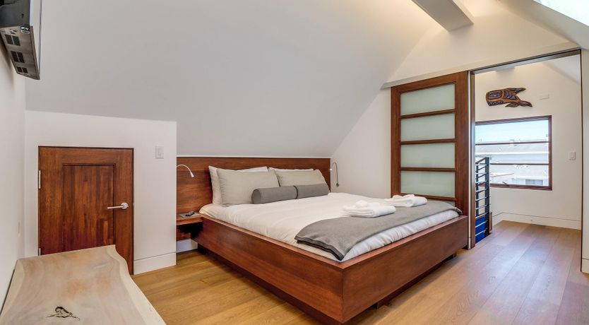 Photo of Glimpse of Paradise