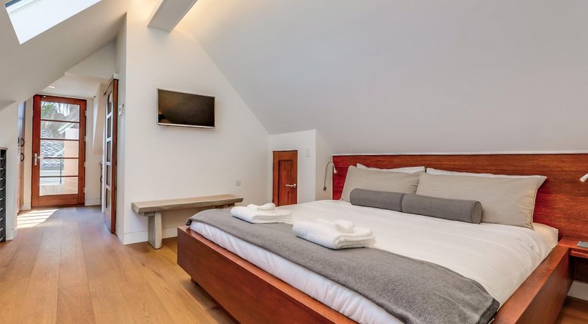 Photo of Glimpse of Paradise