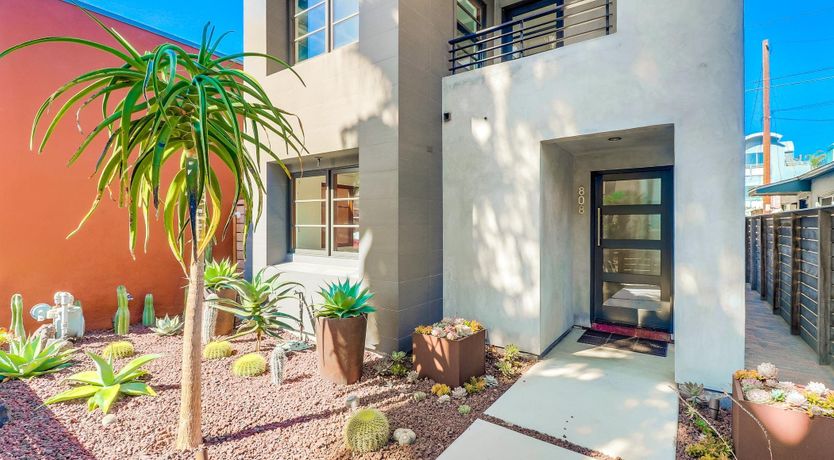 Photo of Glimpse of Paradise