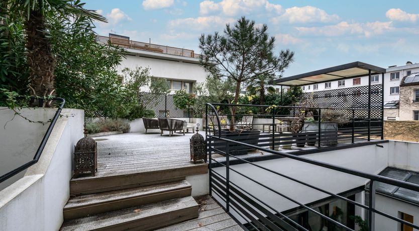 Photo of Perfect Parisian Pad