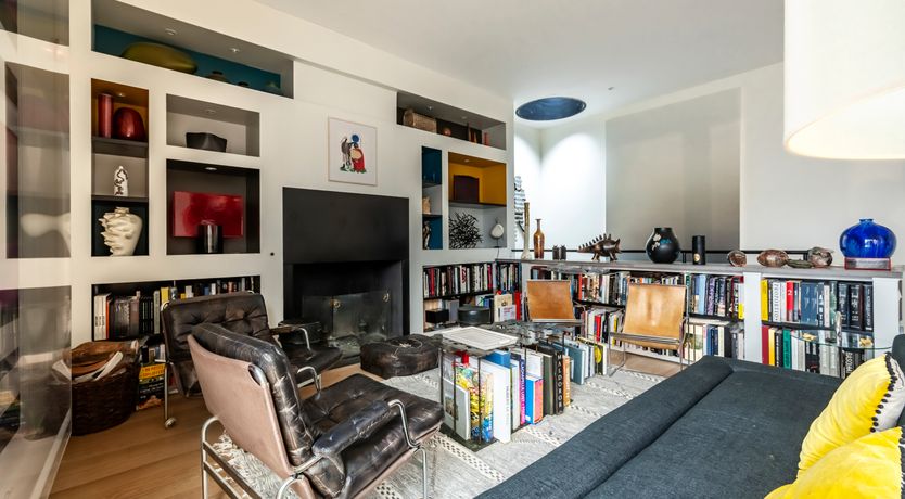 Photo of Perfect Parisian Pad