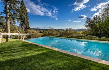 Tuscan Air Holiday Home