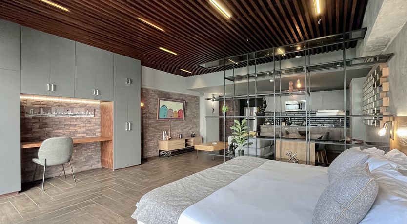 Photo of Cosmopolitan Zen