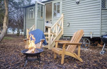 The Lakeside Lodge Holiday Home