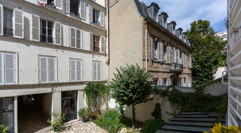 Photo of Living Paintings