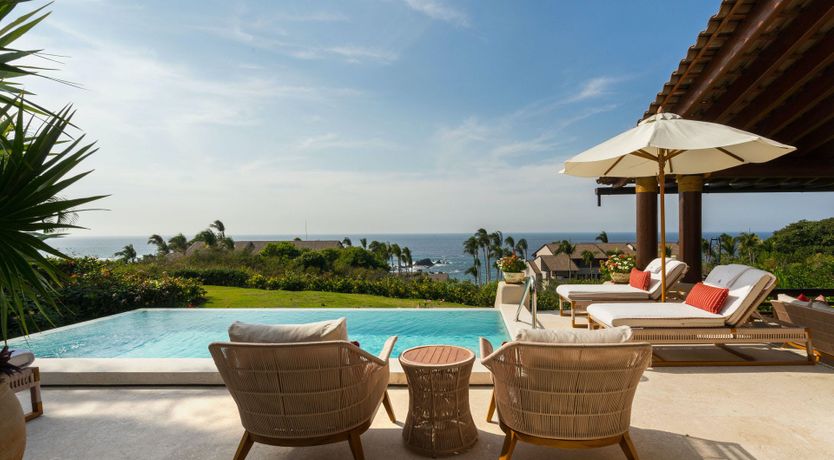 Photo of A Stretch of Paradise