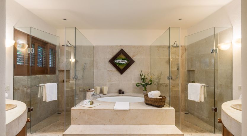 Photo of A Stretch of Paradise