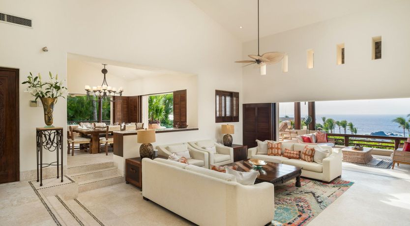 Photo of A Stretch of Paradise