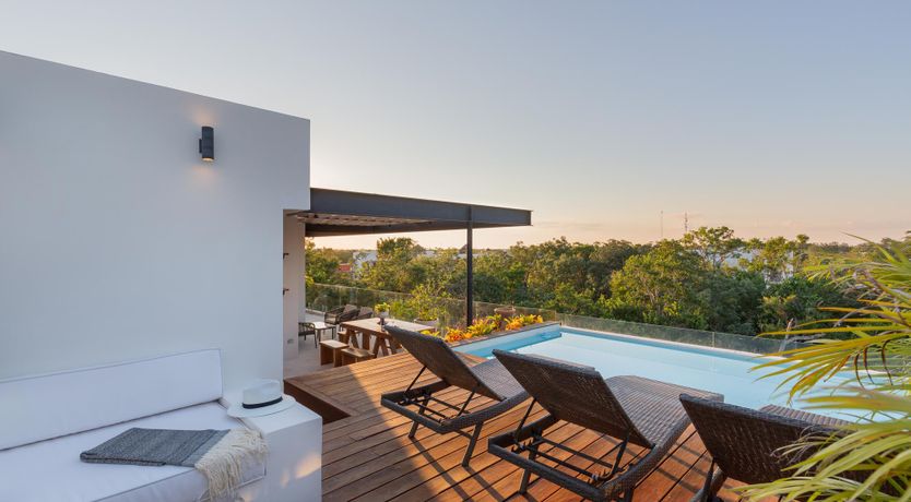 Photo of My Emerald Views