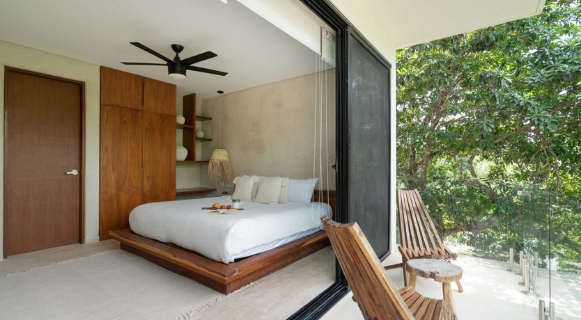 Photo of My Emerald Views