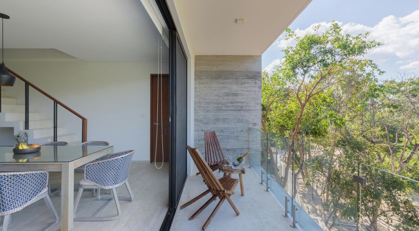 Photo of My Emerald Views