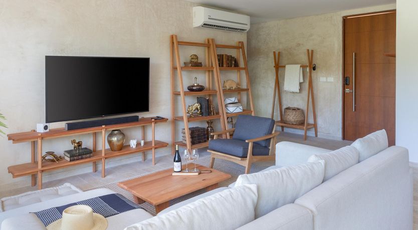 Photo of My Emerald Views