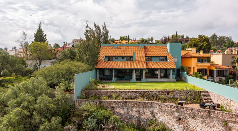 Photo of Arches of Colour