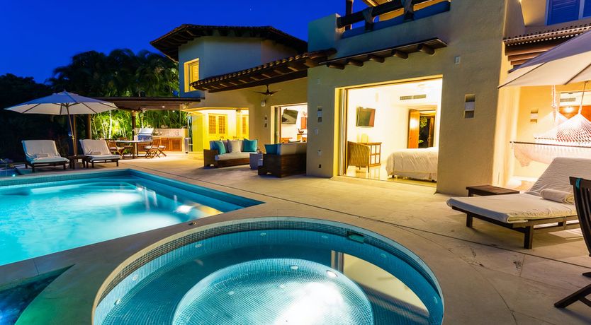 Photo of White Sand Wonder