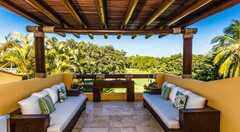 Photo of White Sand Wonder