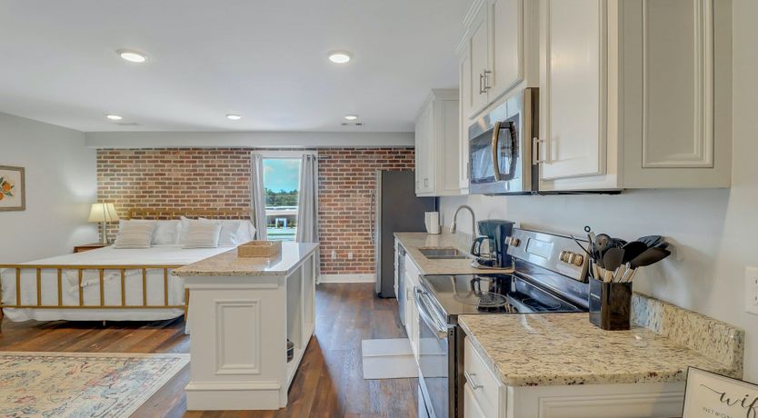 Photo of Statesboro Charm