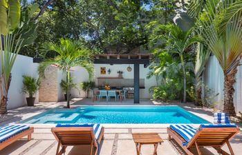 The Mayan Sun Holiday Home