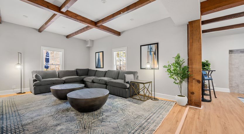 Photo of Palatial Retreat