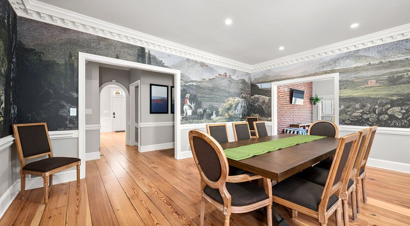 Photo of Palatial Retreat