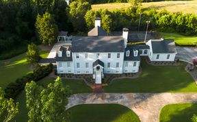 Photo of Palatial Retreat