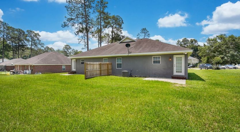 Photo of Georgia Rose