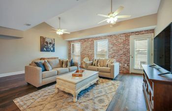 Statesboro Sanctuary Holiday Home