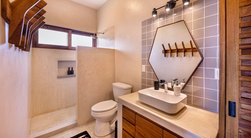 Photo of Secluded Serenade