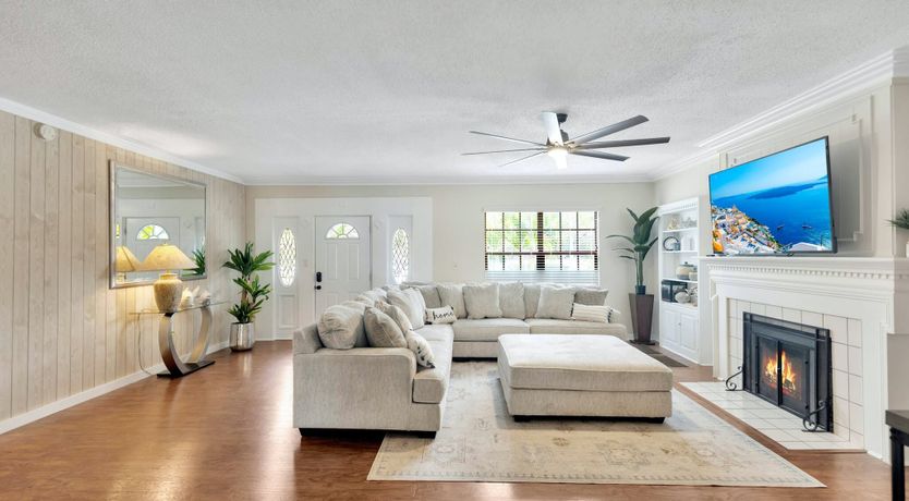 Photo of Palm Mansion