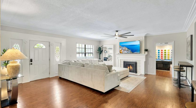 Photo of Palm Mansion