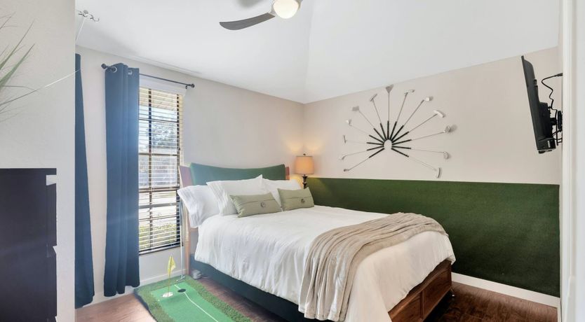 Photo of Palm Mansion