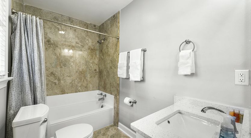 Photo of VoyageATL Manor