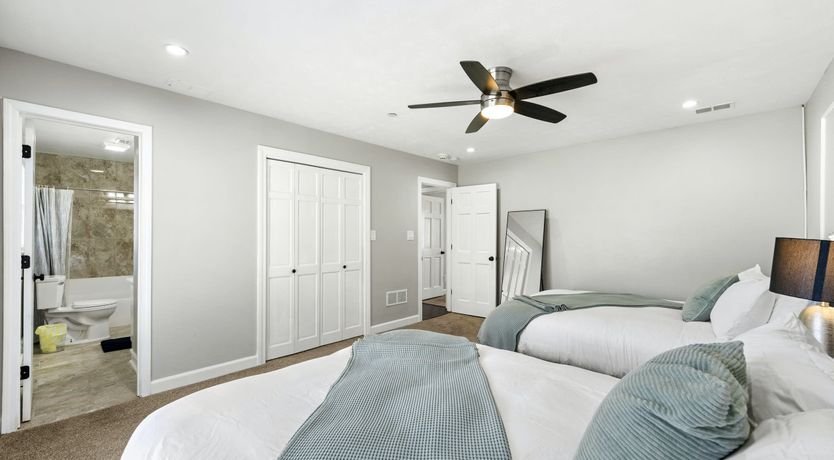 Photo of VoyageATL Manor