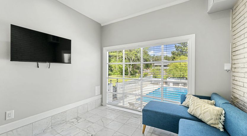 Photo of VoyageATL Manor