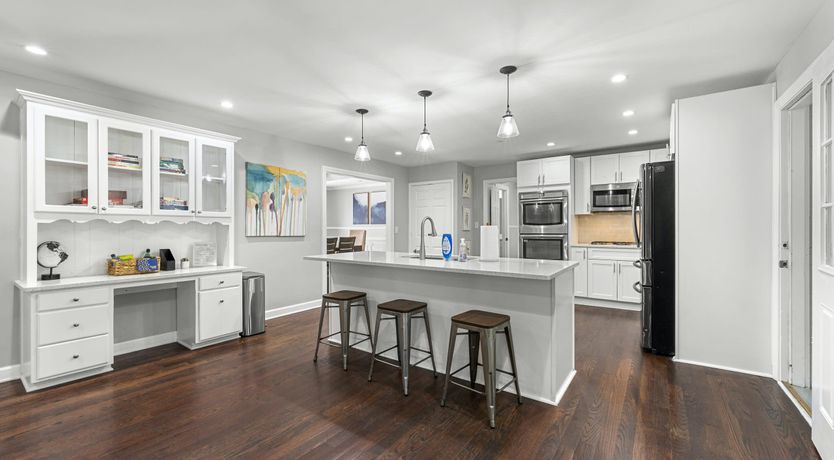 Photo of VoyageATL Manor