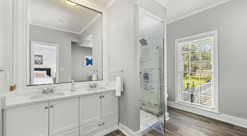 Photo of VoyageATL Manor