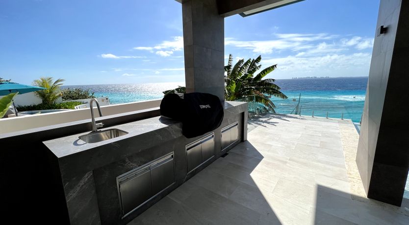 Photo of Tropicana Retreat