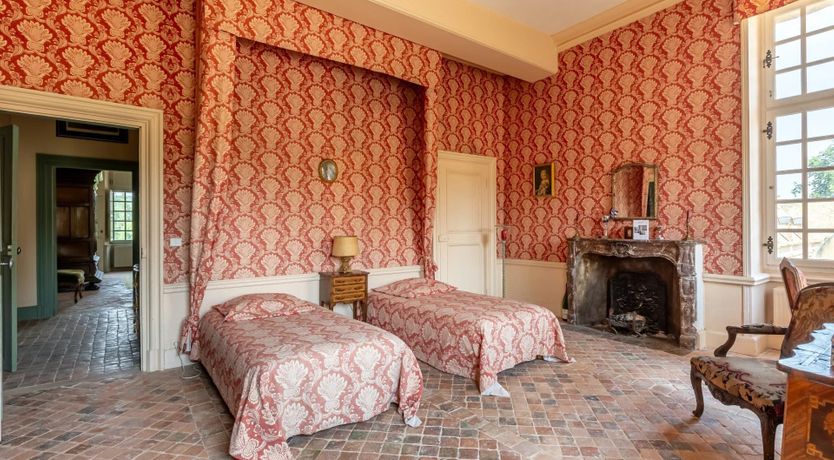 Photo of Ornate Opulence