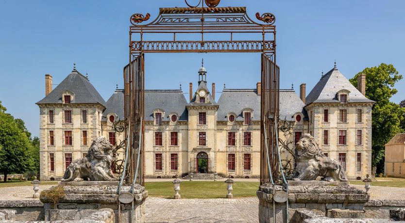 Photo of Ornate Opulence