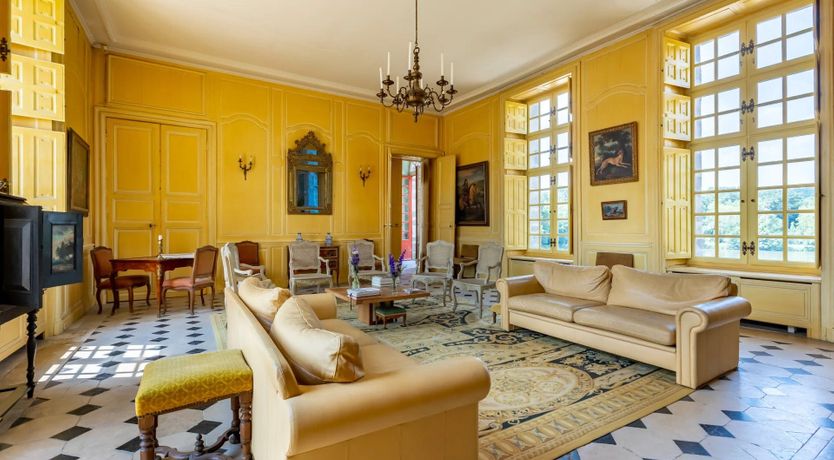 Photo of Ornate Opulence