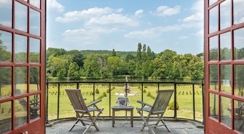 Photo of Ornate Opulence