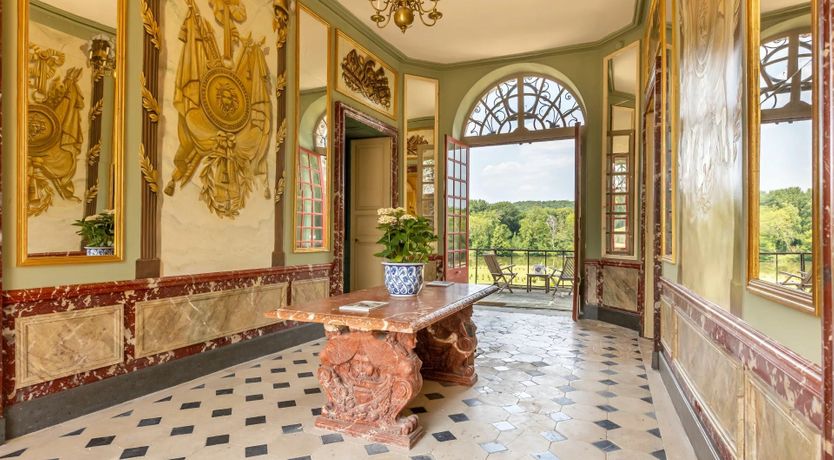 Photo of Ornate Opulence