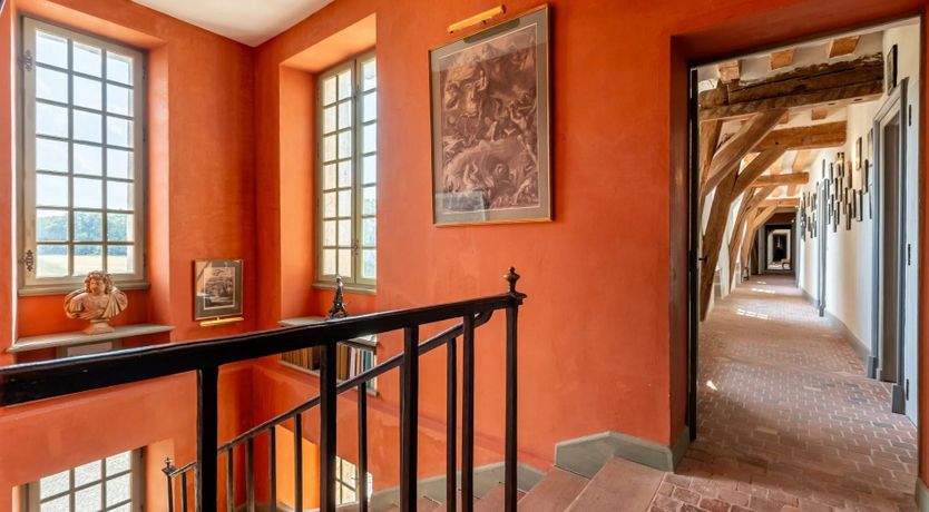 Photo of Ornate Opulence