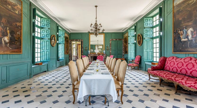 Photo of Ornate Opulence