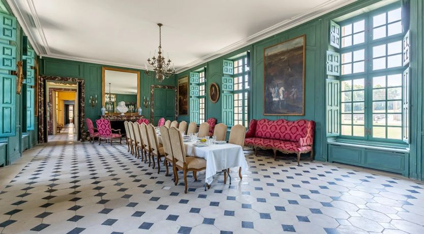 Photo of Ornate Opulence